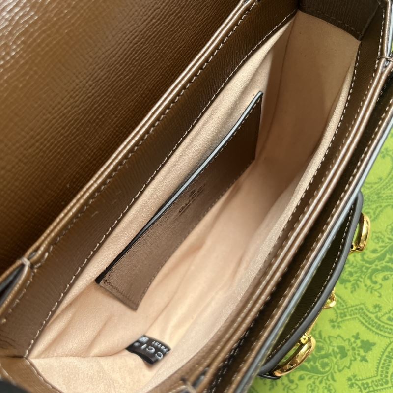 Gvc*1 horsebit bags
